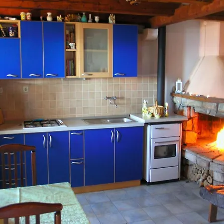 Seaside Family Friendly House With A Swimming Pool Cove Pernatice, Drvenik - 11590 Veliki Drvenik